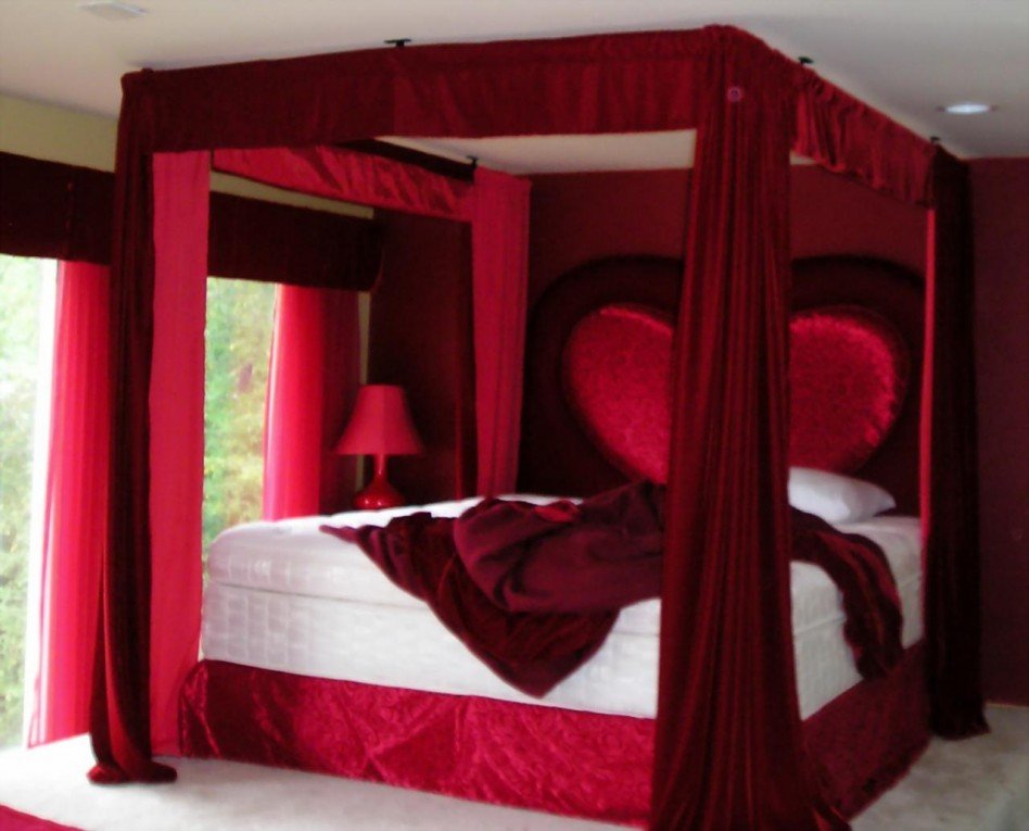 12 Romantic Bedroom Ideas In Red Color | World Inside Pictures