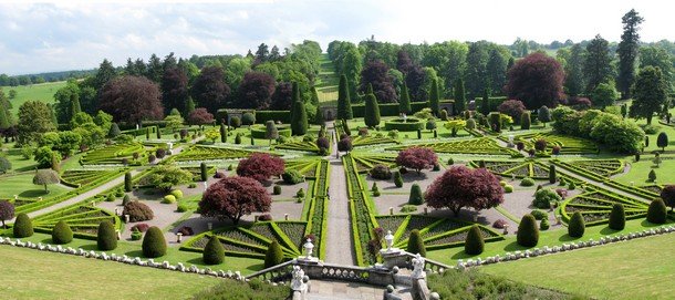 17-Drummond-Castle-Gardens_tn