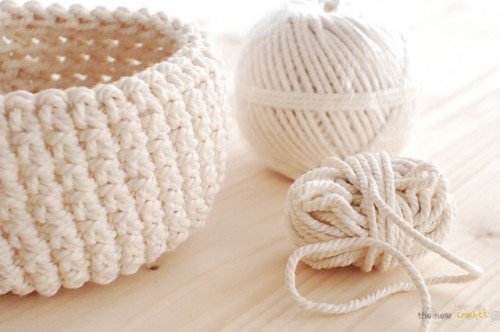 awesome-crocheted-diys-for-cozy-home-decor4
