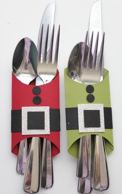 toilet paper rolls Christmas table decor