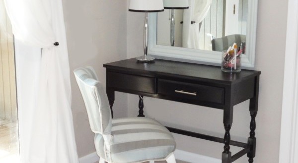10 DIY Dressing table ideas | World inside pictures