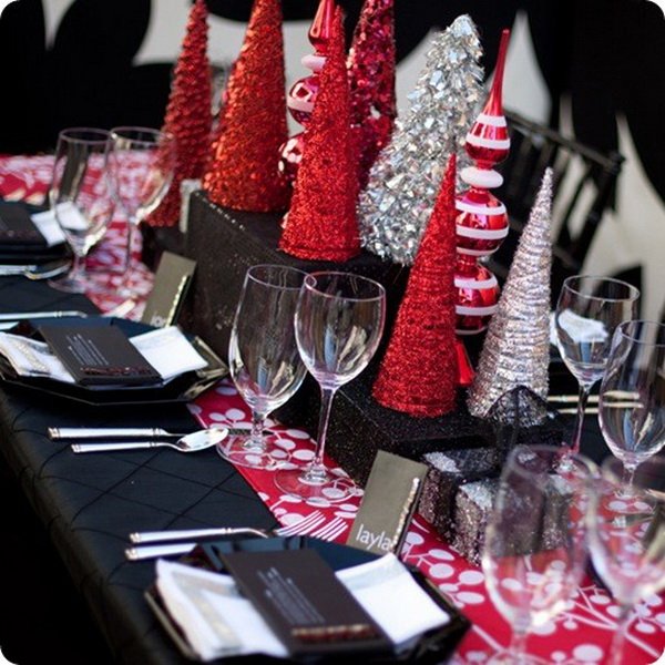 Modern-Christmas-Table-Decorations-for-2012_29