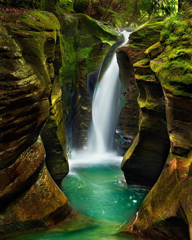 corkscrew-falls-hocking-hills-state-park-ohio