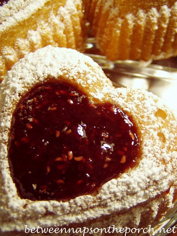 14 Sweet Heart Shaped Cake Disign Ideas  World inside 