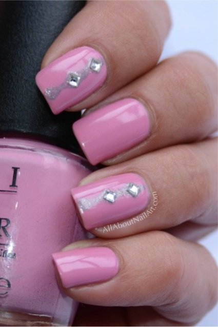 trendy acrylic nail designs