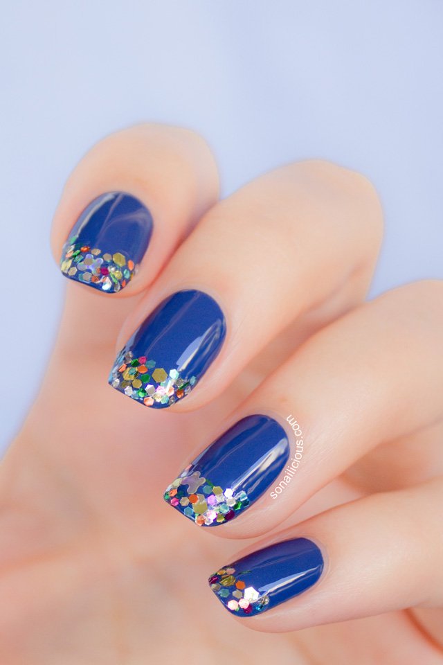 18 Attractive &amp; Alluring Blue Nail Ideas - World inside pictures