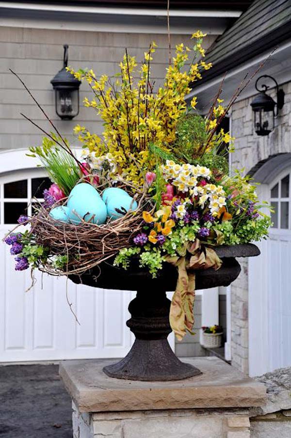 Cute Outdoor Easter Decorations That Will Add Interest To Your