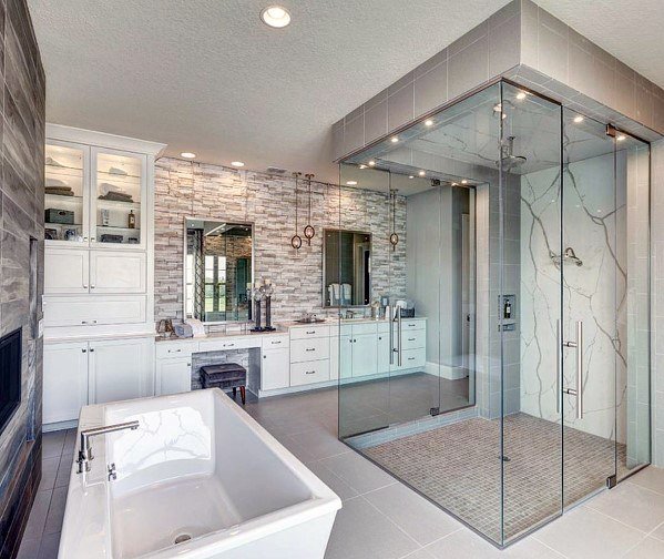 Spectacular Master Bathrooms That Will Take You Aback ...