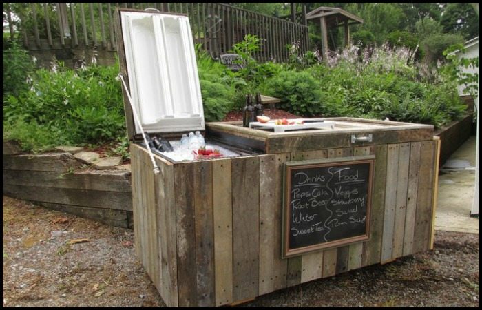 old fridge drinks cooler