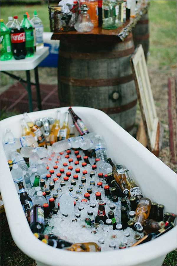 How To Keep Drinks Cold At A Party, The Fancy Way (PHOTOS