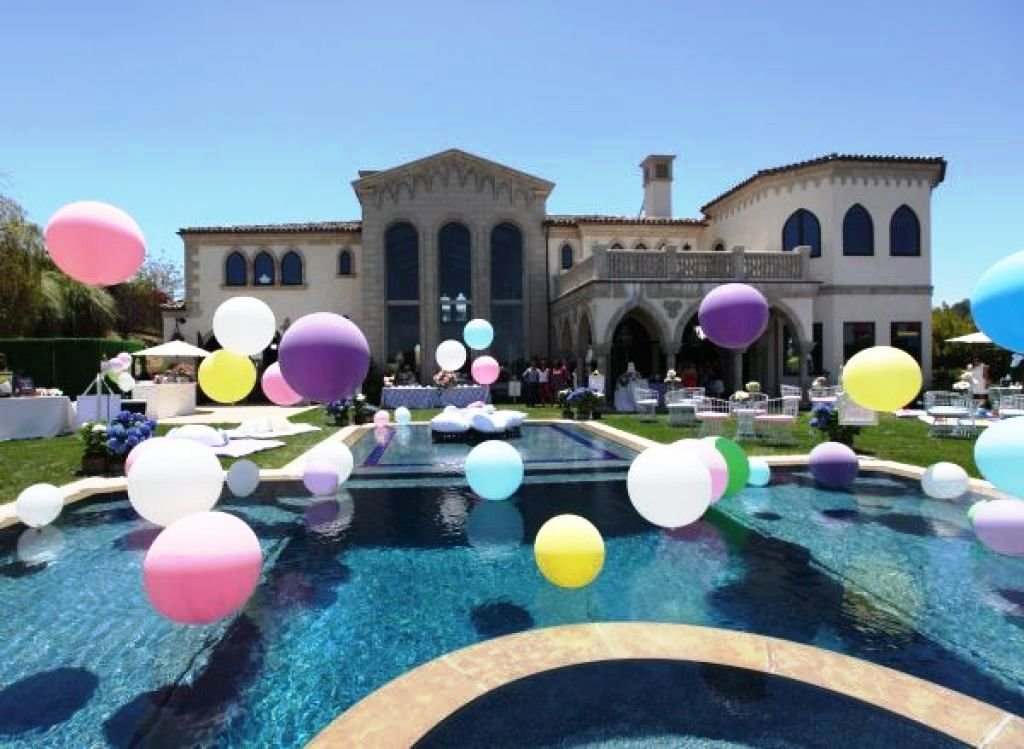 romantic pool decorations