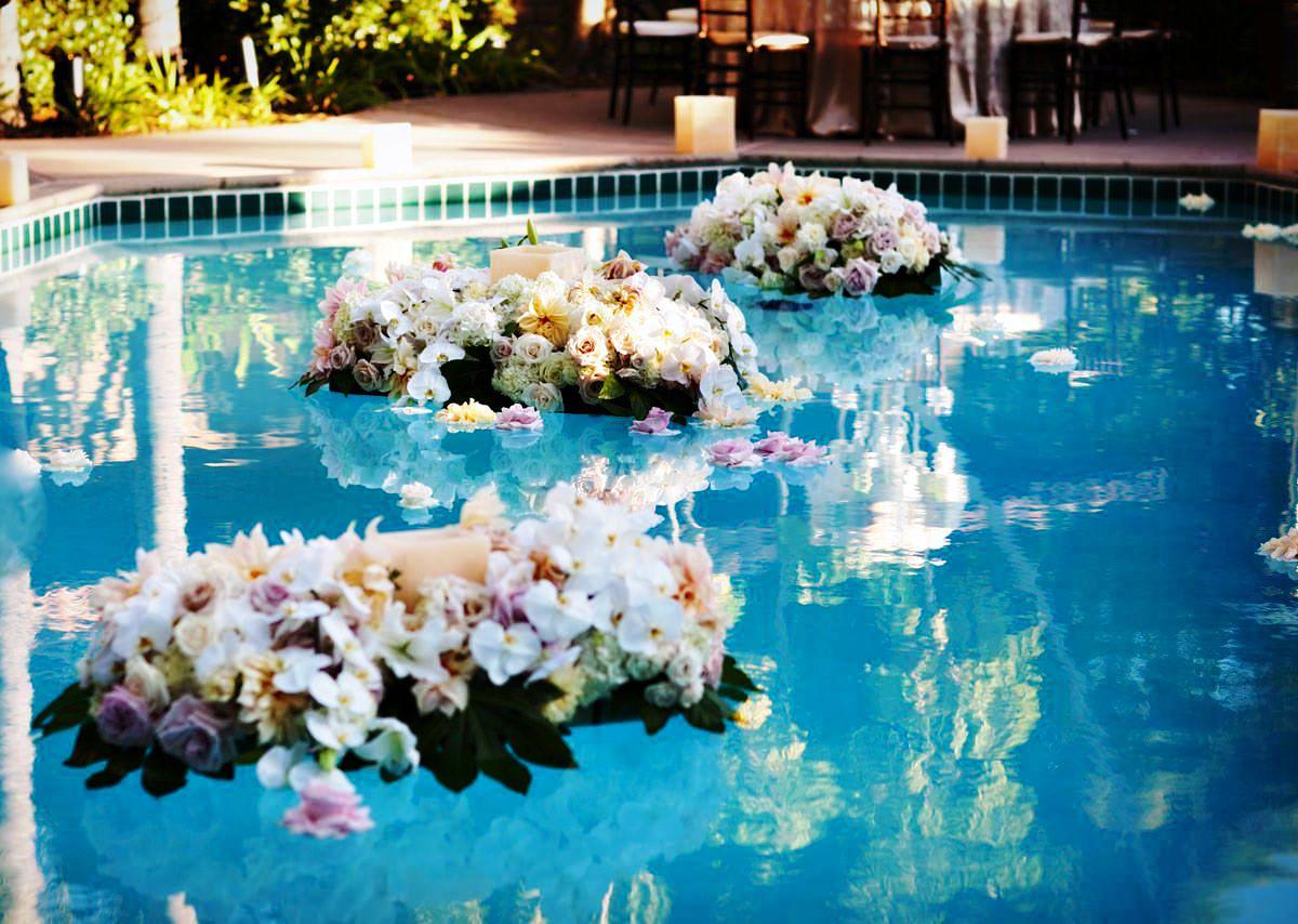 how to float flowers in a pool