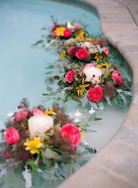 floating pool wedding decorations