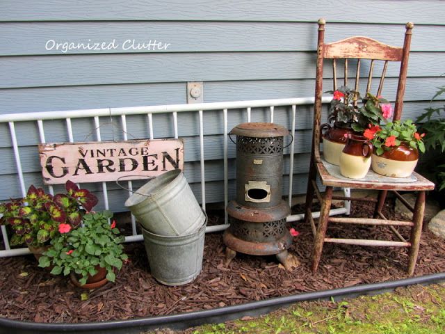 Interesting Diy Rustic Garden Decor Ideas That Will Bring An Interest To Your Outdoor Area World Inside Pictures