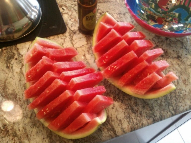 Cool And Unique Ways To Cut A Watermelon That Will Amaze You World   Watermelon 768x576 