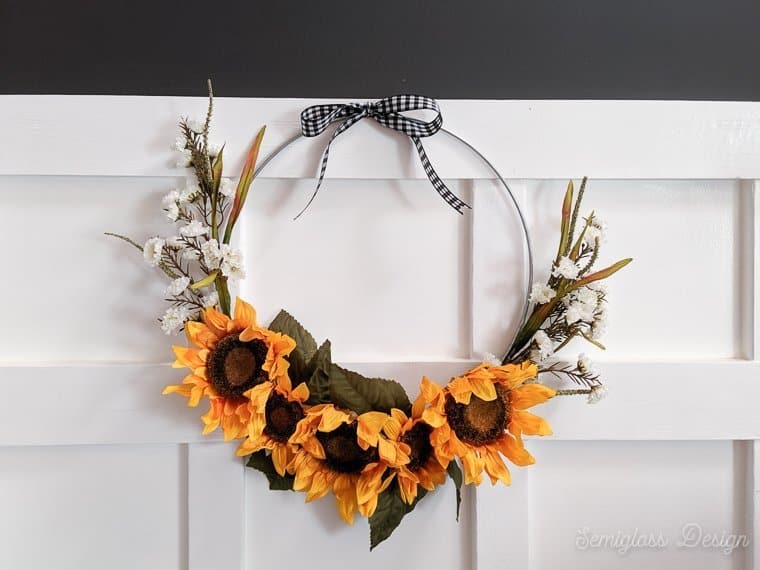 DIY fall sunflower wreath