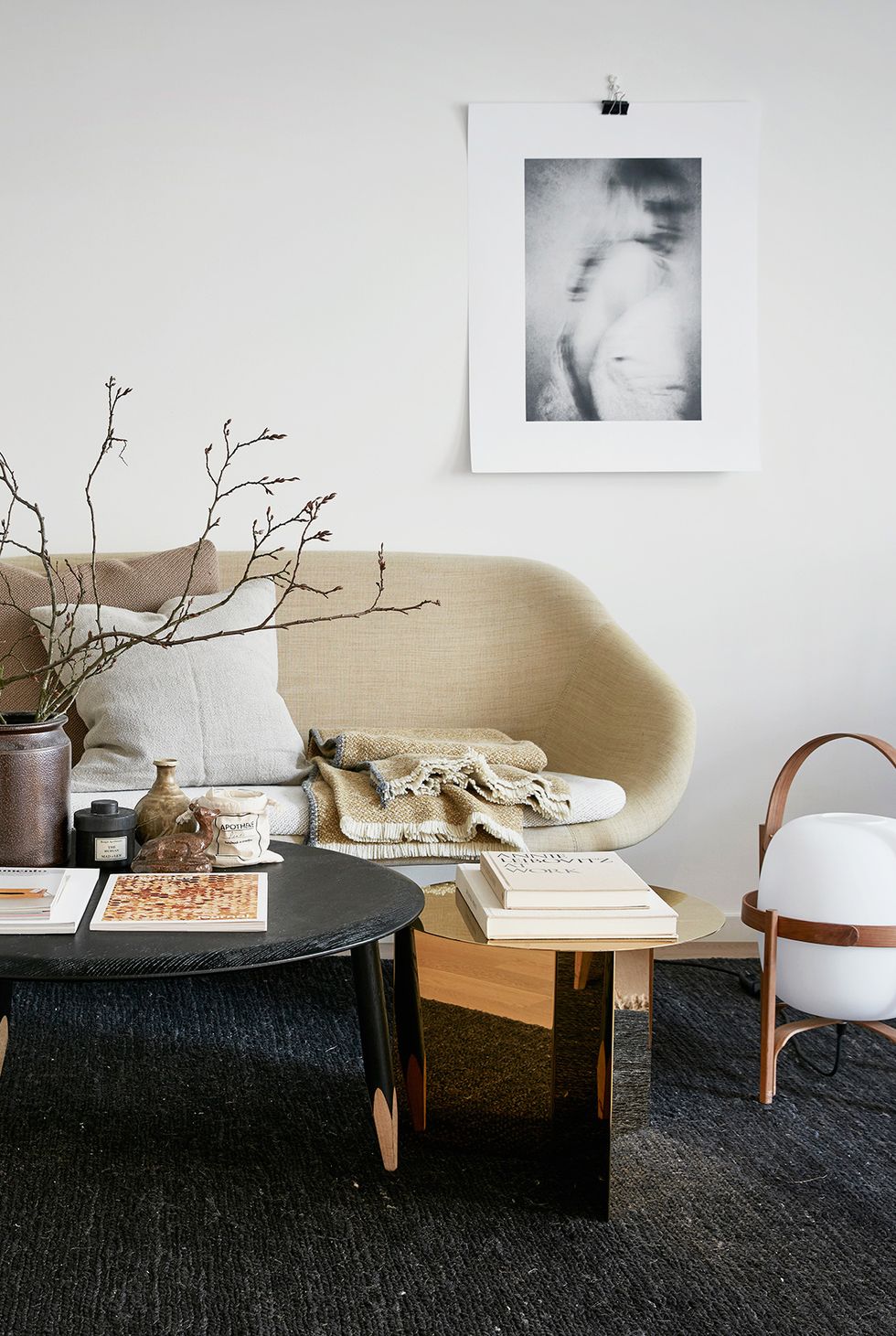 How To Style A Minimalist Living Room