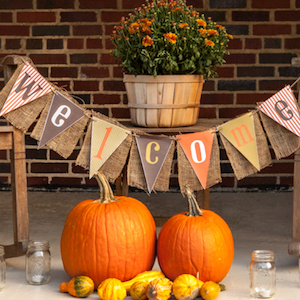 welcome porch table