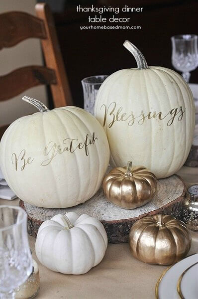 thanksgiving dinner table decor