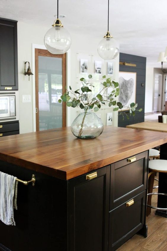 how to update an old kitchen on a budget