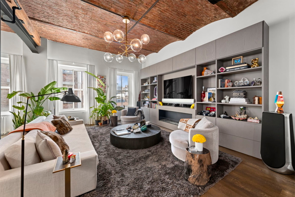 bella hadid apartment for sale