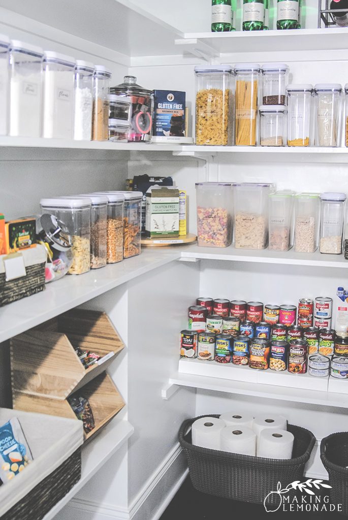 how to organize a small pantry