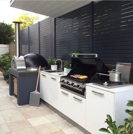 simple outdoor kitchen ideas