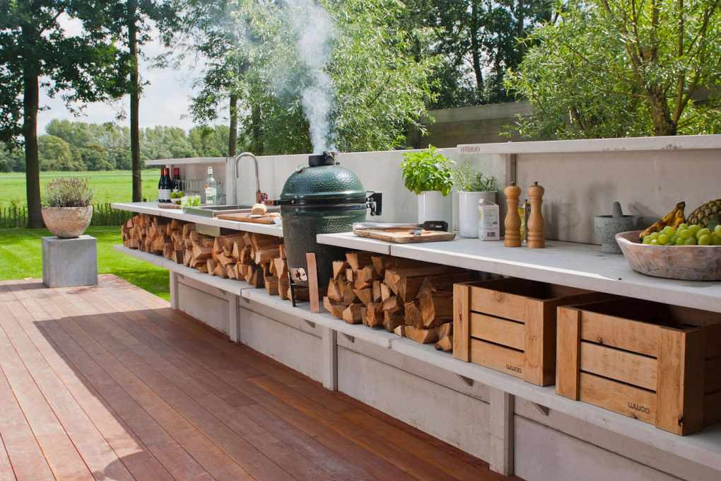 contemporary backyard kitchen