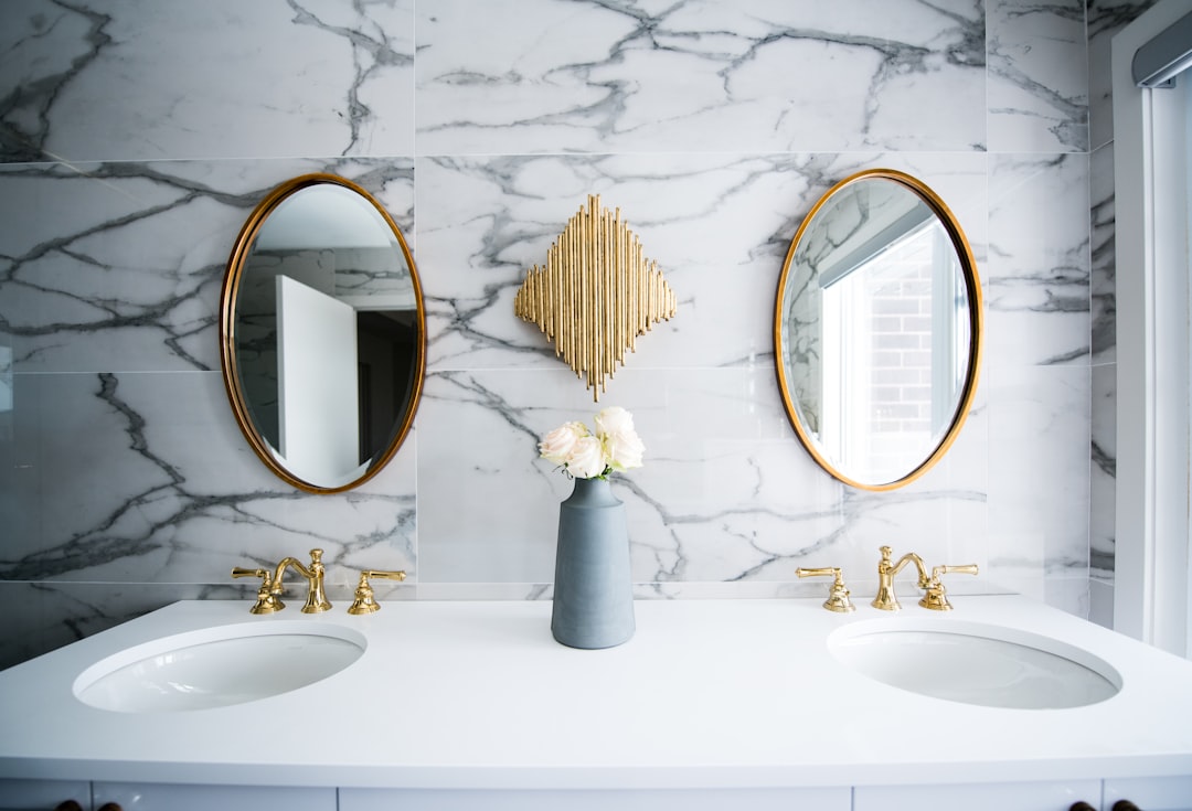 Bathroom Decor Ideas on a Budget: The $100 Transformation Tier